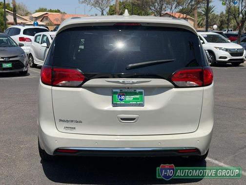 Luxury White Pearlcoat 2019 Chrysler Pacifica Touring Plus
