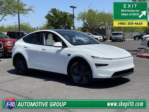 Pearl White Multi 2026 Tesla Model Y PREMIUM