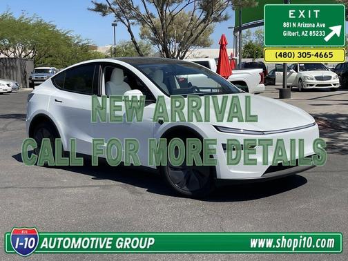 Pearl White Multi 2026 Tesla Model Y PREMIUM