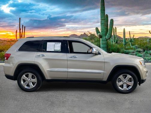 2011 Jeep Grand Cherokee Overland