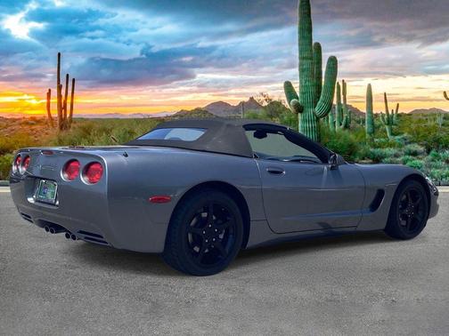 Medium Spiral Gray Metallic 2004 Chevrolet Corvette Base