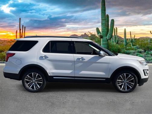2017 Ford Explorer Platinum