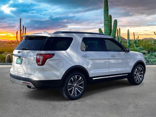 2017 Ford Explorer Platinum