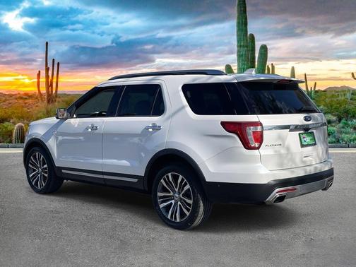 2017 Ford Explorer Platinum