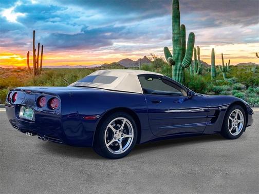 2004 Chevrolet Corvette Base