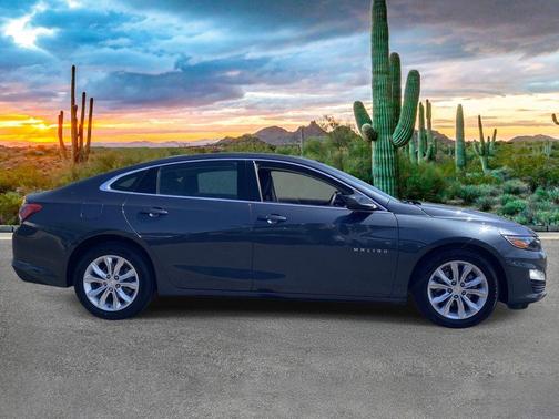 Shadow Gray Metallic 2020 Chevrolet Malibu LT
