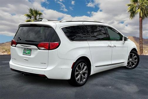 2017 Chrysler Pacifica Limited