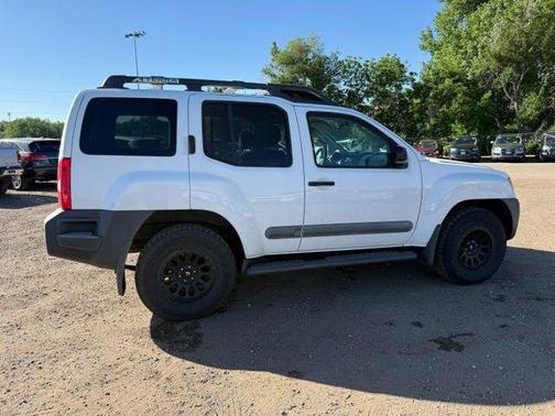 Avalanche Clearcoat 2006 Nissan Xterra S