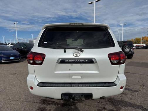 2022 Toyota Sequoia Platinum