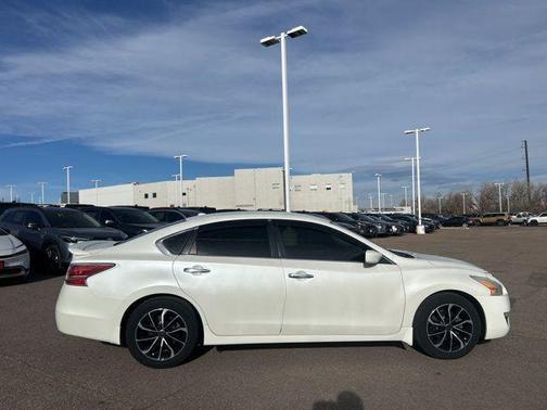 2014 Nissan Altima 2.5 SV