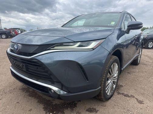 Coastal Gray 2023 Toyota Venza XLE