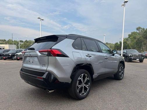 2025 Toyota RAV4 Hybrid SE