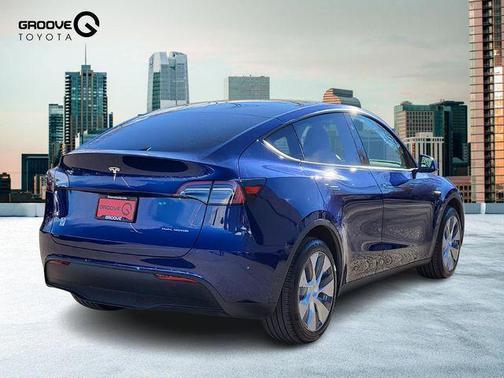 2024 Tesla Model Y Long Range Dual Motor All-Wheel Drive