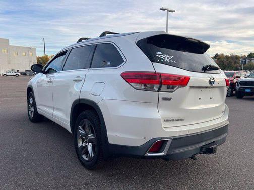Blizzard Pearl 2018 Toyota Highlander Hybrid Platinum