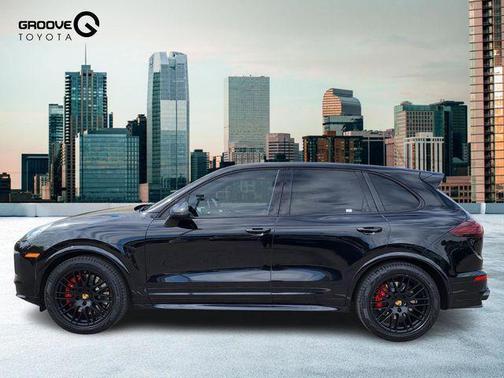2018 Porsche Cayenne GTS