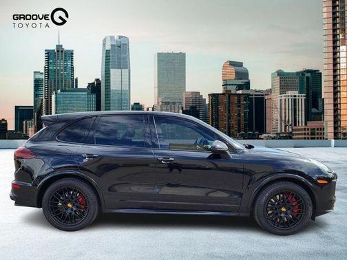 2018 Porsche Cayenne GTS
