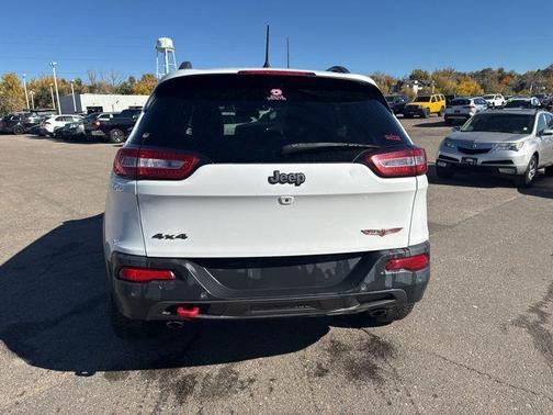 2018 Jeep Cherokee Trailhawk