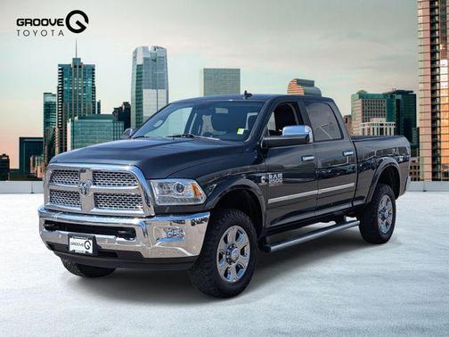2018 RAM 2500 Laramie Crew Cab 4x4 6'4' Box