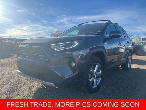 2019 Toyota RAV4 Hybrid SE