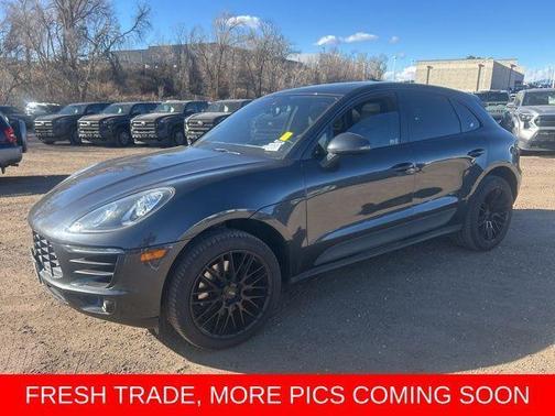 2017 Porsche Macan Base