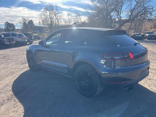 2017 Porsche Macan Base