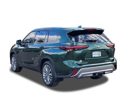 2025 Toyota Highlander Platinum
