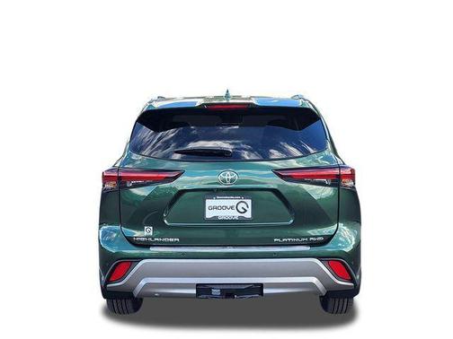 2025 Toyota Highlander Platinum