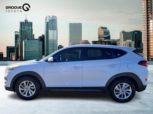 2016 Hyundai TUCSON SE