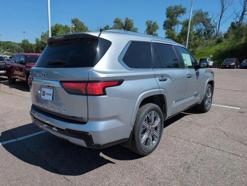 2025 Toyota Sequoia Base