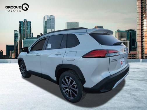 2025 Toyota Corolla Cross XLE
