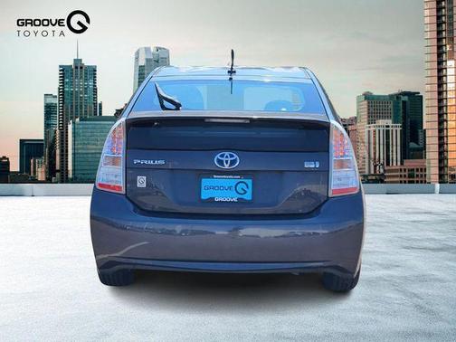 2011 Toyota Prius III