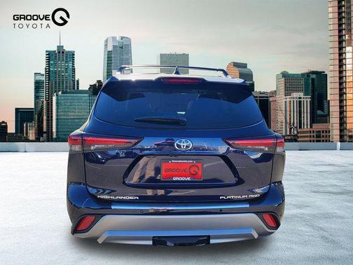 2026 Toyota Highlander Platinum