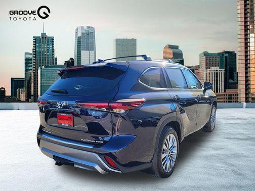 2026 Toyota Highlander Platinum