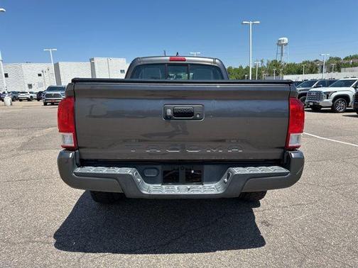 2017 Toyota Tacoma SR