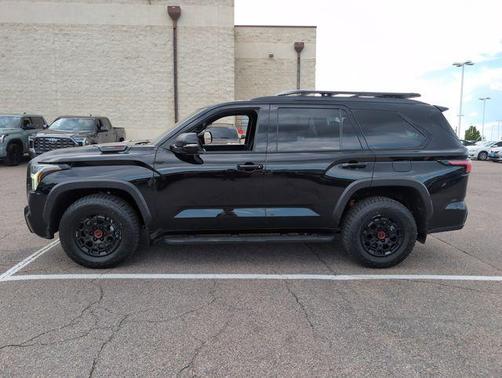 2025 Toyota Sequoia Base