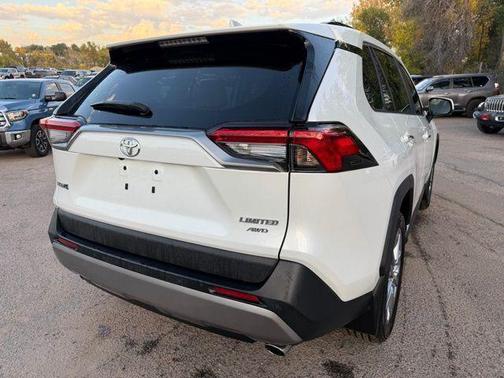 2024 Toyota RAV4 Limited