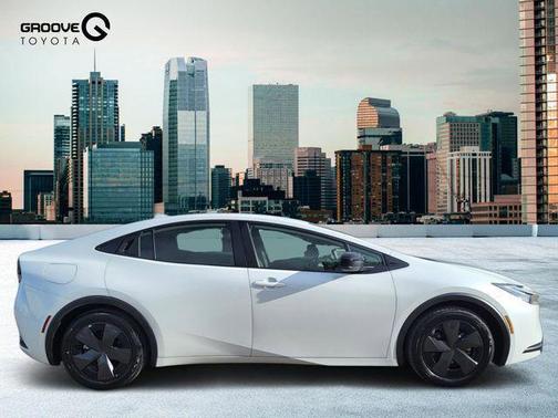 2024 Toyota Prius Prime SE