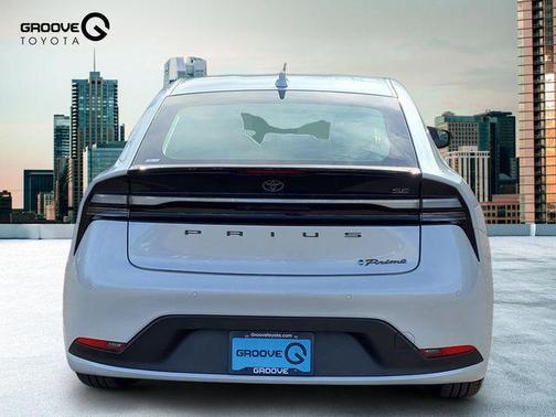 2024 Toyota Prius Prime SE