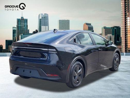 2026 Toyota Prius Plug-In Hybrid SE