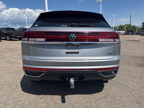 2024 Volkswagen Atlas Cross Sport 2.0T SE w/Technology 4MOTION