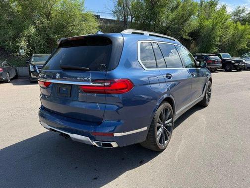 Phytonic Blue Metallic 2019 BMW X7 xDrive40i