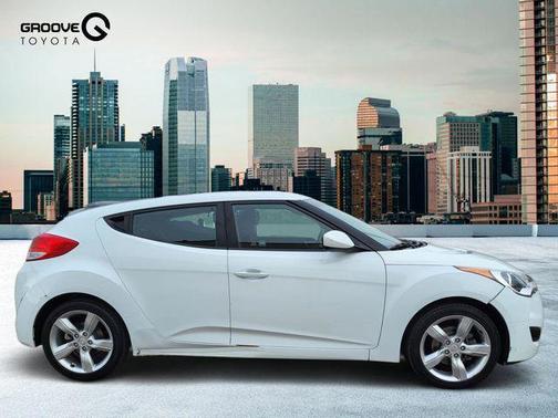 2015 Hyundai Veloster Base