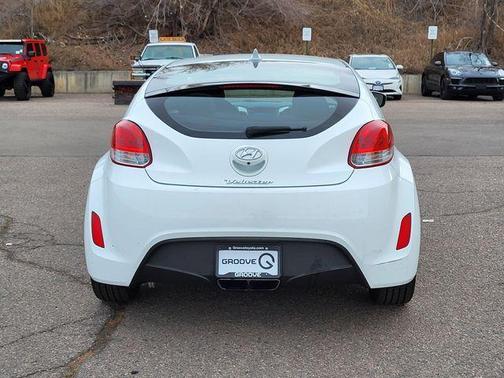 2015 Hyundai Veloster Base