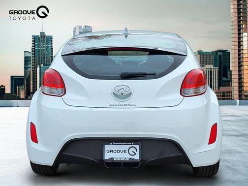 2015 Hyundai Veloster Base