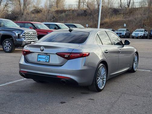 2019 Alfa Romeo Giulia Ti Lusso