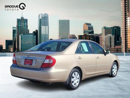 2003 Toyota Camry LE