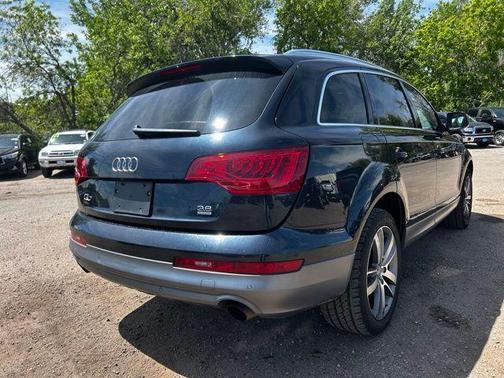 Orca Black Metallic 2010 Audi Q7 3.6 Premium Plus