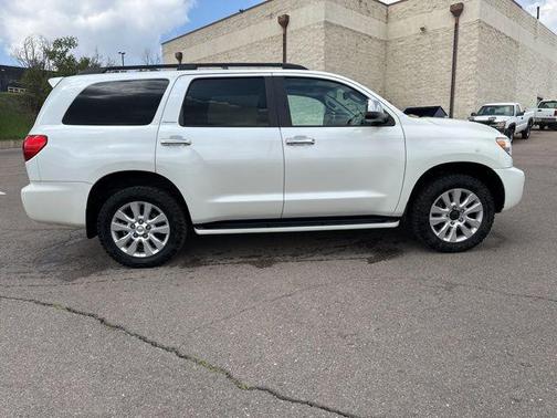 2016 Toyota Sequoia Platinum