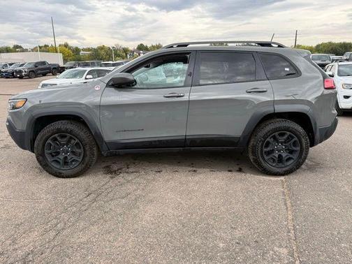 2019 Jeep Cherokee Trailhawk