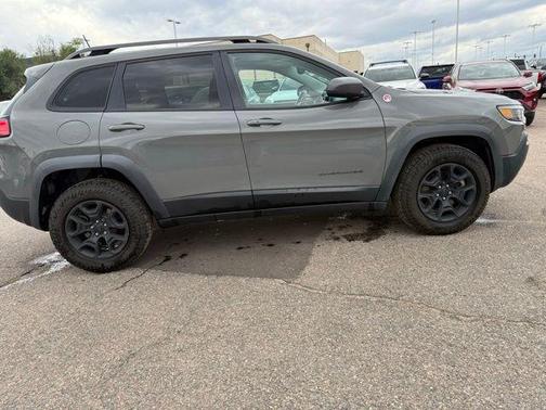 2019 Jeep Cherokee Trailhawk